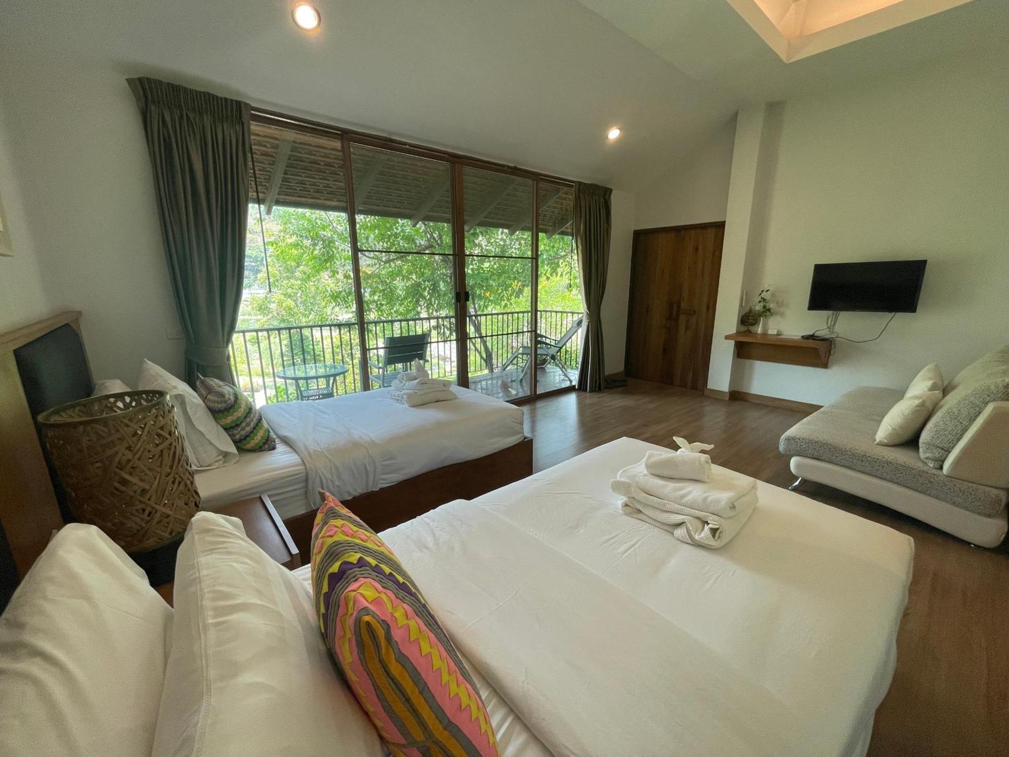 Tippaya Villa Ban Khun Lao Exterior photo